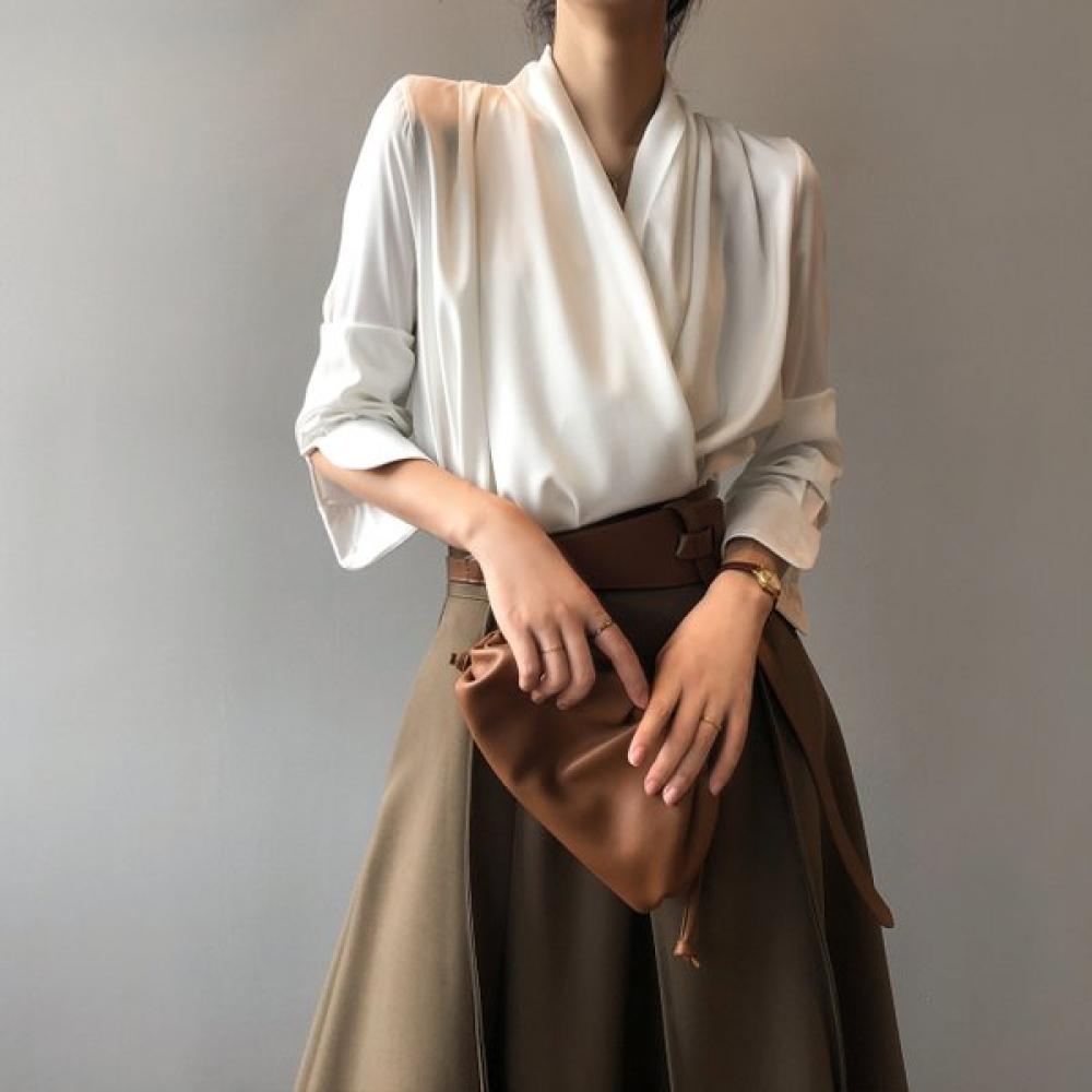 Lala Volume Drap Blouse Maiac030