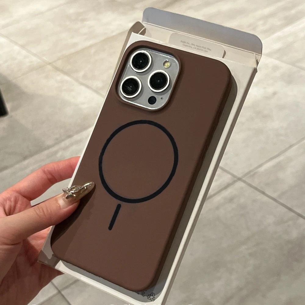 Роскошный чехол из жидкого силикона для iPhone 17 Pro 16 15 14 13 12 Pro Max 11 для магнитной беспроводной зарядки Magsafe, противоударная Capa