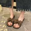 Модные мягкие цветочные тапочки с толстым дном и открытым носком, женские летние корейские сандалии на плоской подошве с бантом, противоскользящие сандалии De Mujer Verano 2024