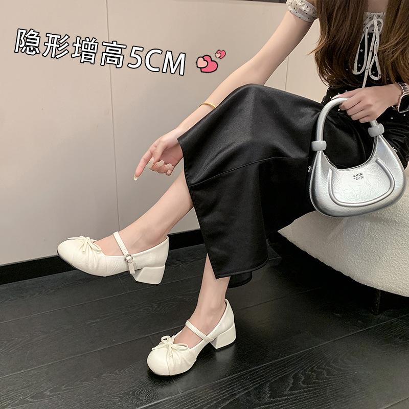 French gentle wind Mary Jane shoes spring and autumn new bow buckle belt with skirt light mouth single shoes