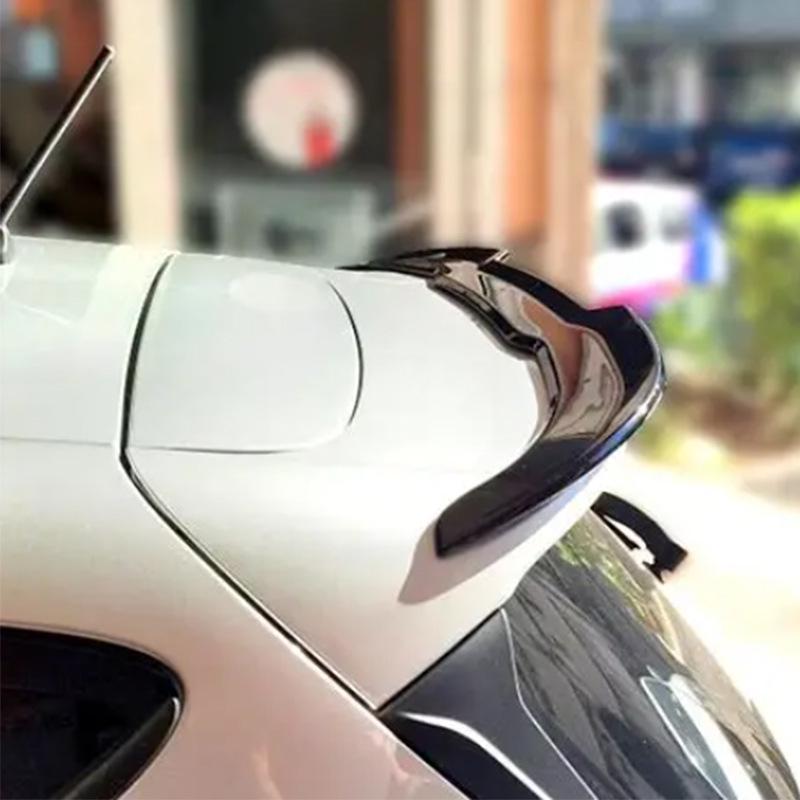 Задний диффузор Ford Fiesta MK8 ST/ST-Line (2019-2026)