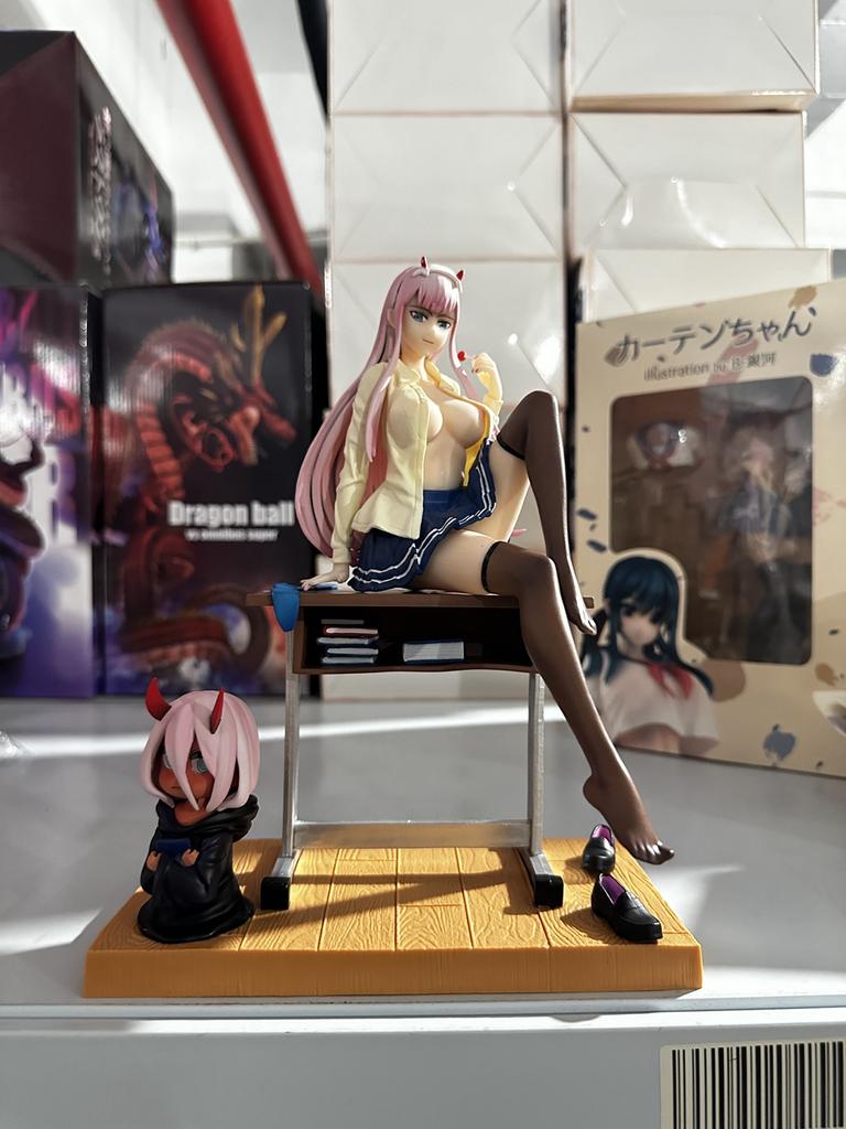 25 см Аниме Darling in the FranXX Фигурка 02 НОЛЬ ДВА Школьная форма Черные чулки Вер Модель из детства Игрушка Подарок ПВХ Стоящая