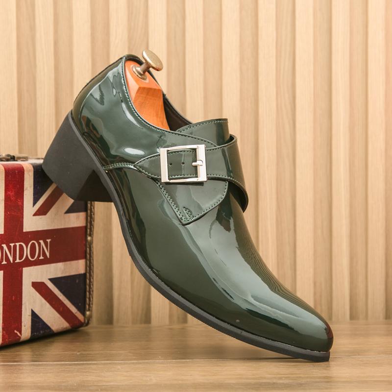 Fashion Mens Patent Leather Shoes Luxury Brand Comfortable Men Dress Loafers Casual Business High Heels Men Wedding Shoe Chaussure Homme