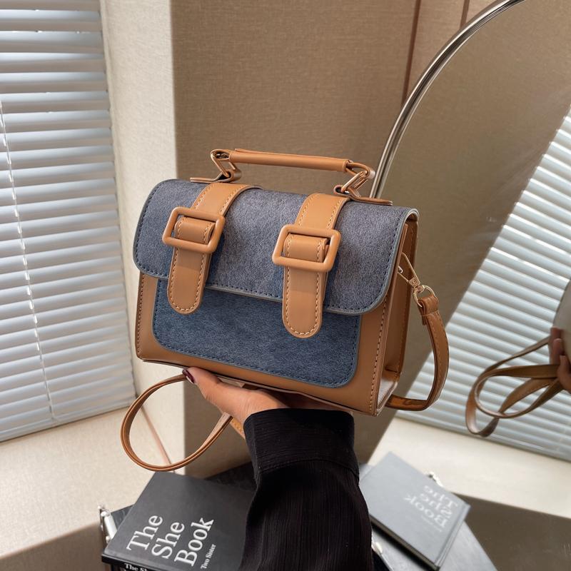 Сумочка летняя новая квадратная сумка оригинальная женская сумка модная нишевая сумка для отдыха через плечо сумка на плечо