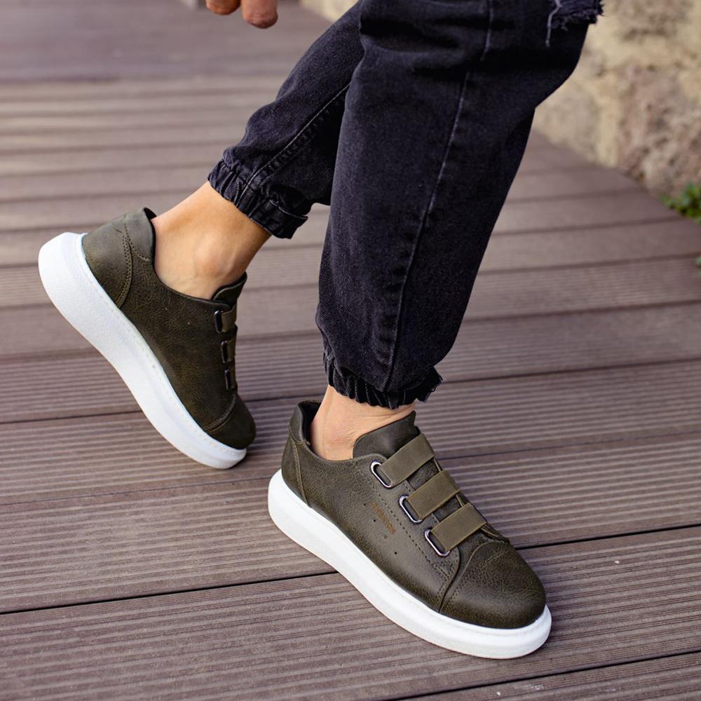 Chekich Мужская обувь Кроссовки белого цвета из искусственной кожи Летний сезон на резинке Удобные модные спортивные легкие дышащие CH253