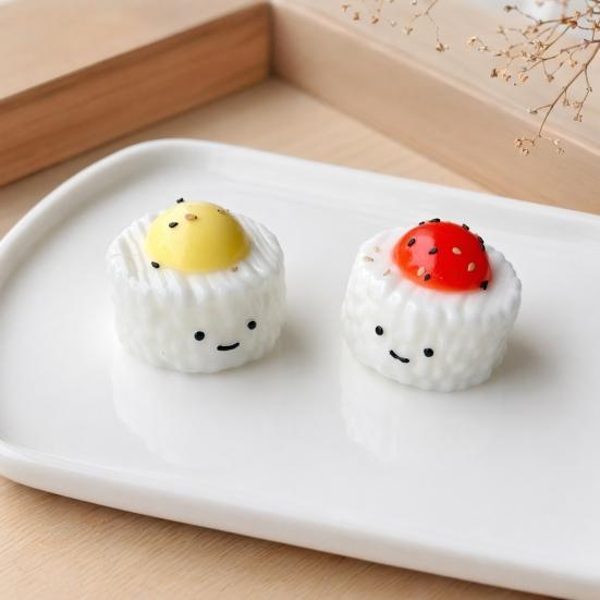 Игрушка-пищалка для рисовых шариков Yousheng с желтком, Улыбающийся мультяшный рисовый шарик-пельмень, Игрушка для снятия стресса, Медленно восстанавливающая форма, Сенсорная игрушка в виде поддельной еды
