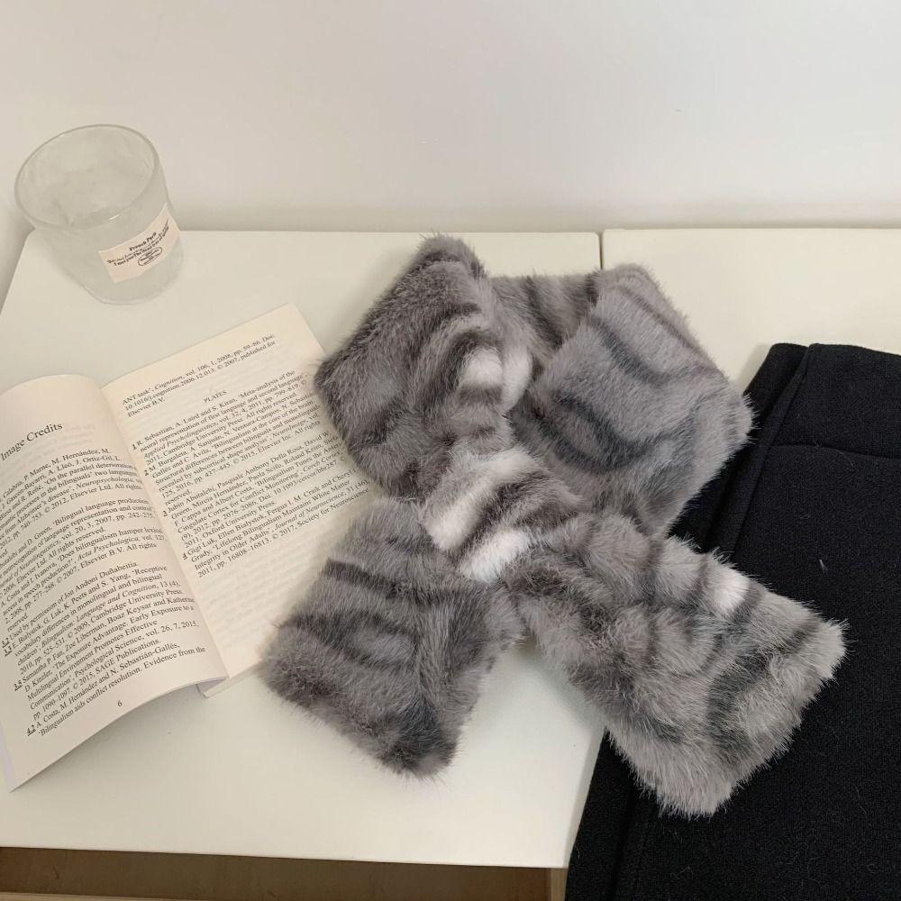 Soft Plush Scarf Windproof Cross Scarf Fashion Neck Wrap  Outdoor