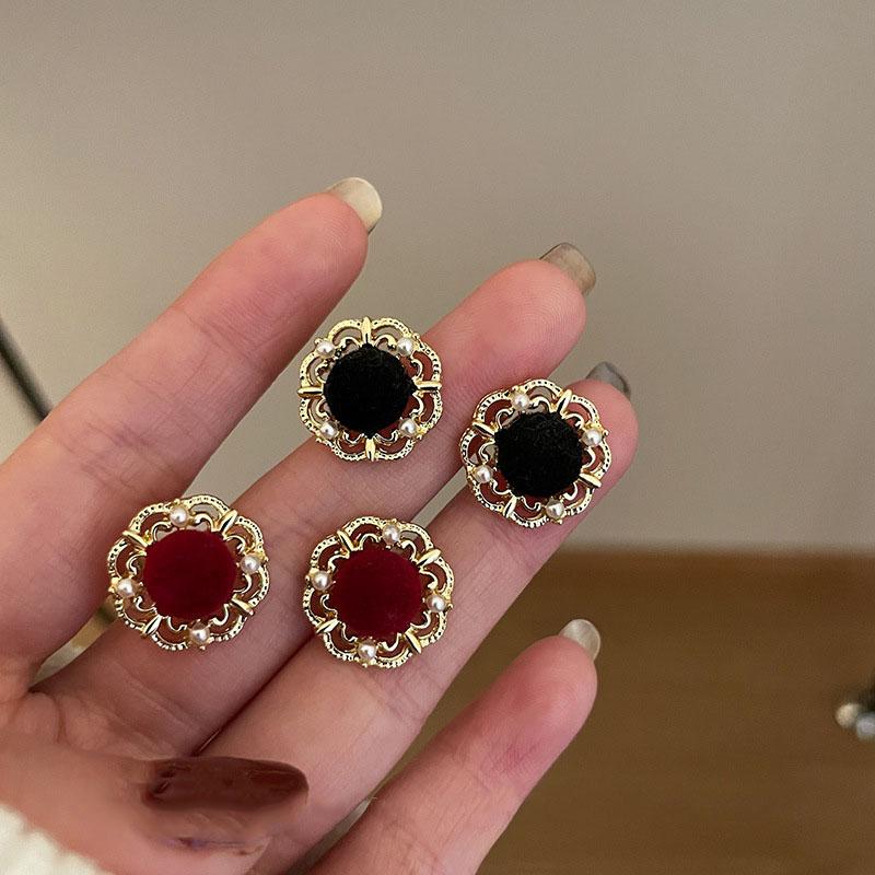Bean Earrings Red Contrasting Color Drip Oil Women's Earrings French Artistic Design Exquisite Fashion Simple Jewelry Gifts