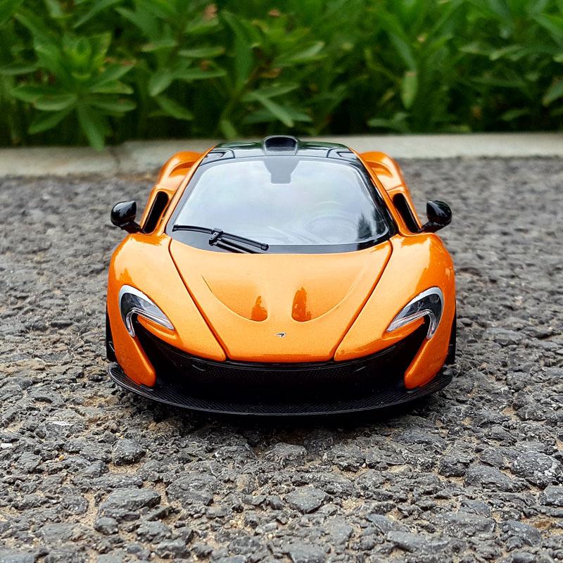 1:24 отлитых под давлением игрушечных легкосплавных автомобиля суперкара McLaren P1; Игрушечный транспорт Модель автомобиля Миниатюрная масштабная модель автомобиля Игрушки для детей