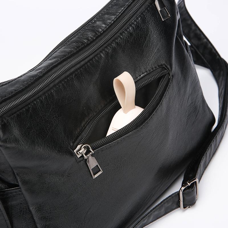 Женская сумка-мессенджер на одно плечо из мягкой кожи с несколькими отделениями и карманами, со строчкой CLE