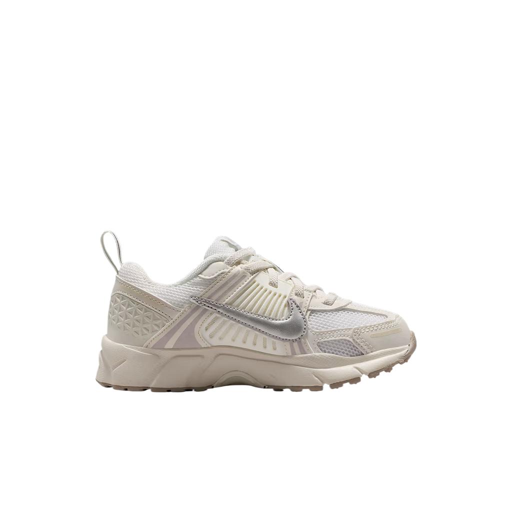 Nike Детские беговые кроссовки Vomero 5 HF6999-108