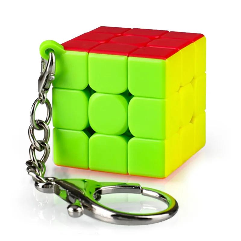 Mini Magic Cube Decompression Puzzle Keychain Professional Cubing Speeding Educational Toys Cubes Pendant for Adults/ Children