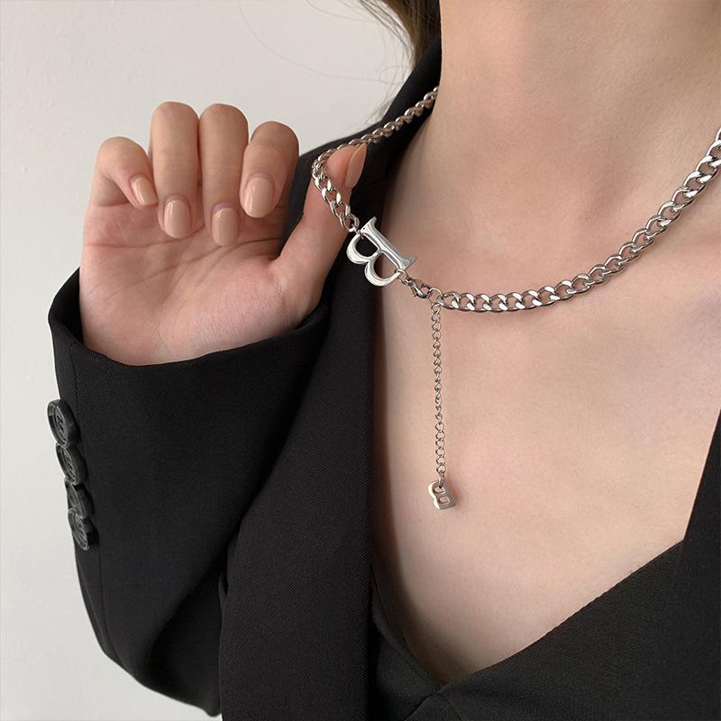 Fashion exaggeration B letter stainless steel necklace for women Gothic for hip hop girls collarbone chain