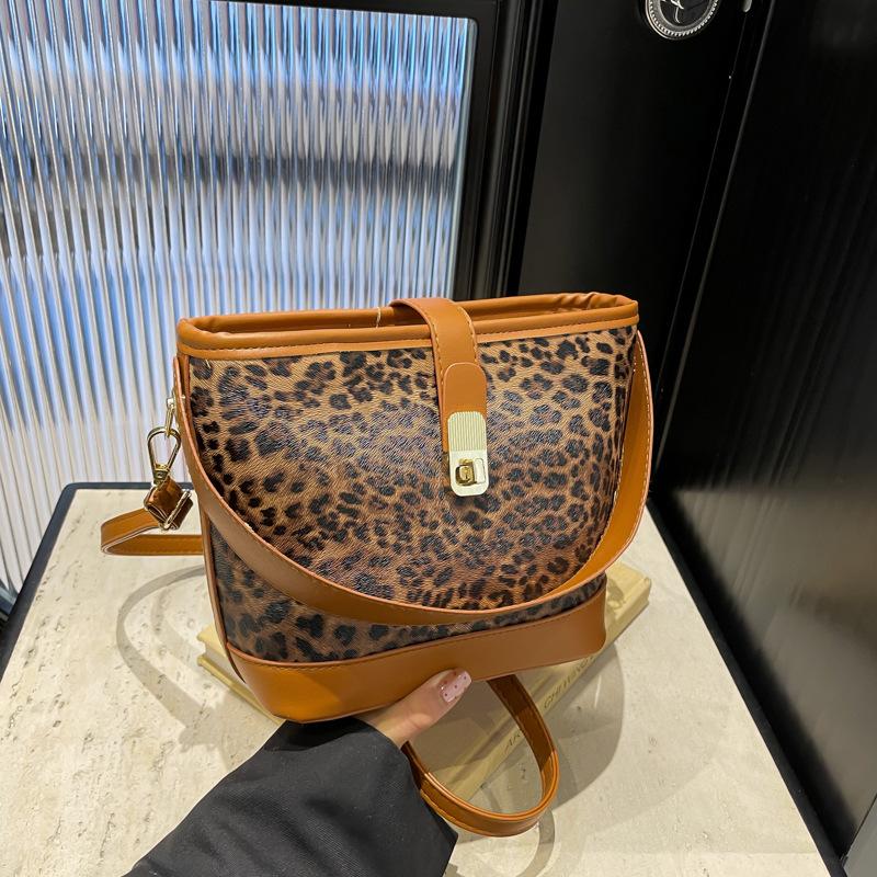 Fashion Bag Women'S Leopard Print Messenger Bag Casual Portable Bucket Bag
