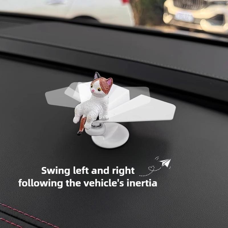 Забавные украшения для салона автомобиля Милый кот Вращающийся на 360° Самолет Украшение приборной панели автомобиля Гаджеты для автомобильных аксессуаров