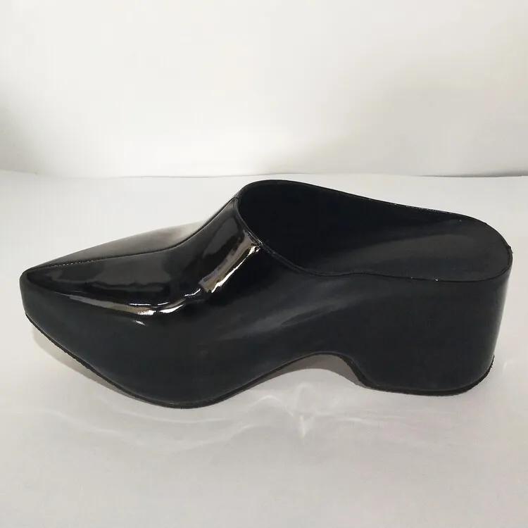 Модный бренд Водяной бриллиант Плоская подошва Пляжные шлепанцы Женские Отпуск Досуг Серебристые Сандалии на толстой подошве Средний каблук Женская обувь Размер 43