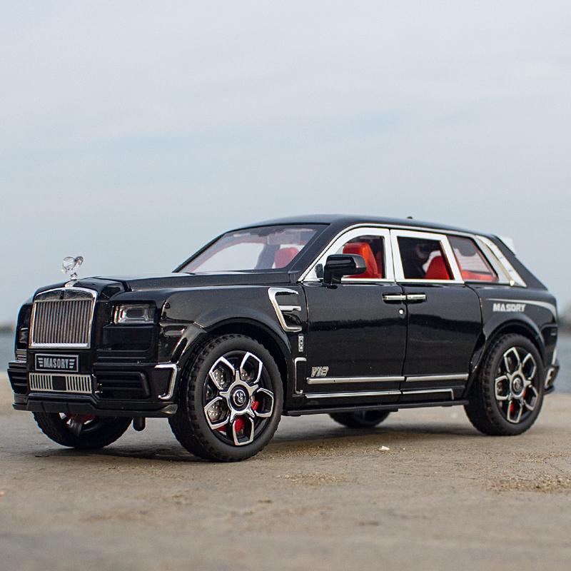 1/24 масштаб Rolls Royce Cullinan, литая под давлением модель автомобиля, игрушечная машина с откатным механизмом, звуком и светом для детей, коллекция подарков для мальчиков и девочек