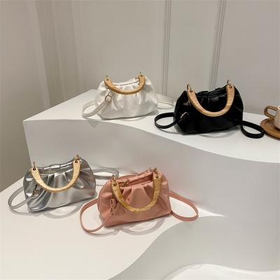 Niche Design плиссированная сумка для женщин, новая универсальная сумка через плечо, модная сумка, повседневная сумка Cloud