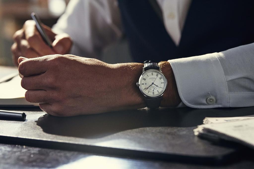 ORIENT STAR Автоматические часы Элегантные классические механические Сделано в Японии 2 года внутренней гарантии Белый серебристый [Orient Star] Производитель RK-AU0002S