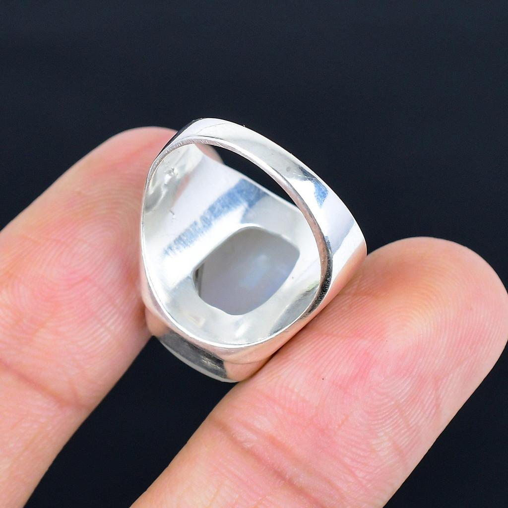 Серебряное мужское кольцо с радужным лунным камнем | Серебро 925 пробы | Драгоценный камень формы «кушон» | Серебряные украшения | Серебряное кольцо в подарок ему, мужское кольцо