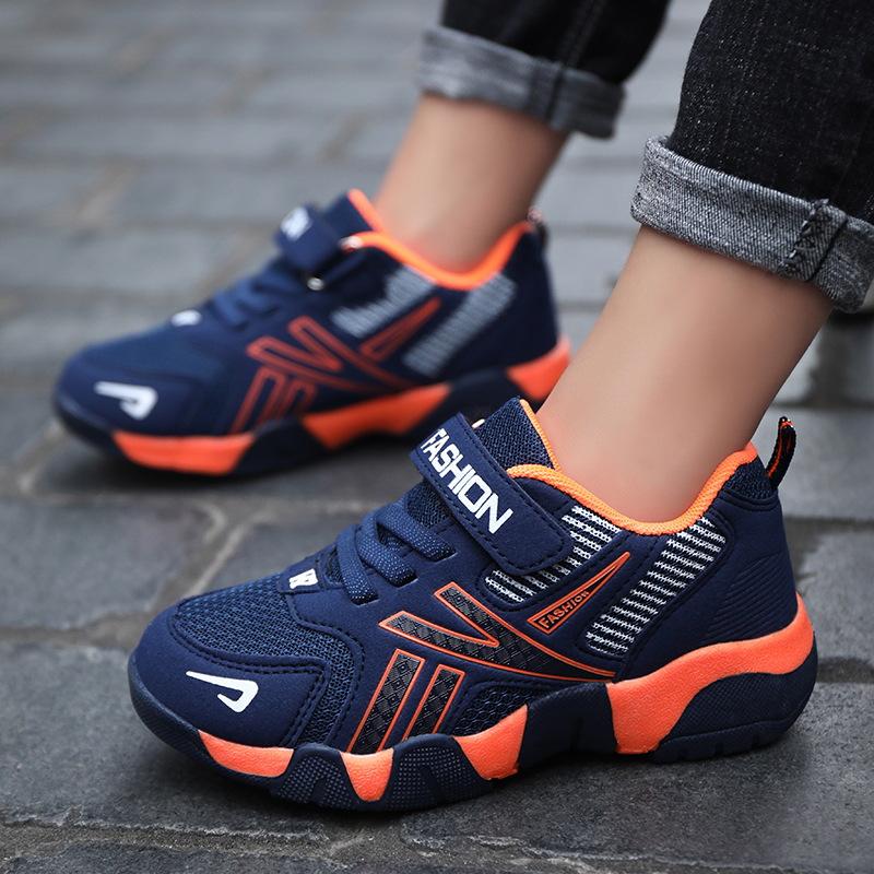 China Sports Shoes Direct Shoe Factory 2025 Walking Leather Surface Primary School Waterproof Sports Children Students Boys Help Anti-skid Students