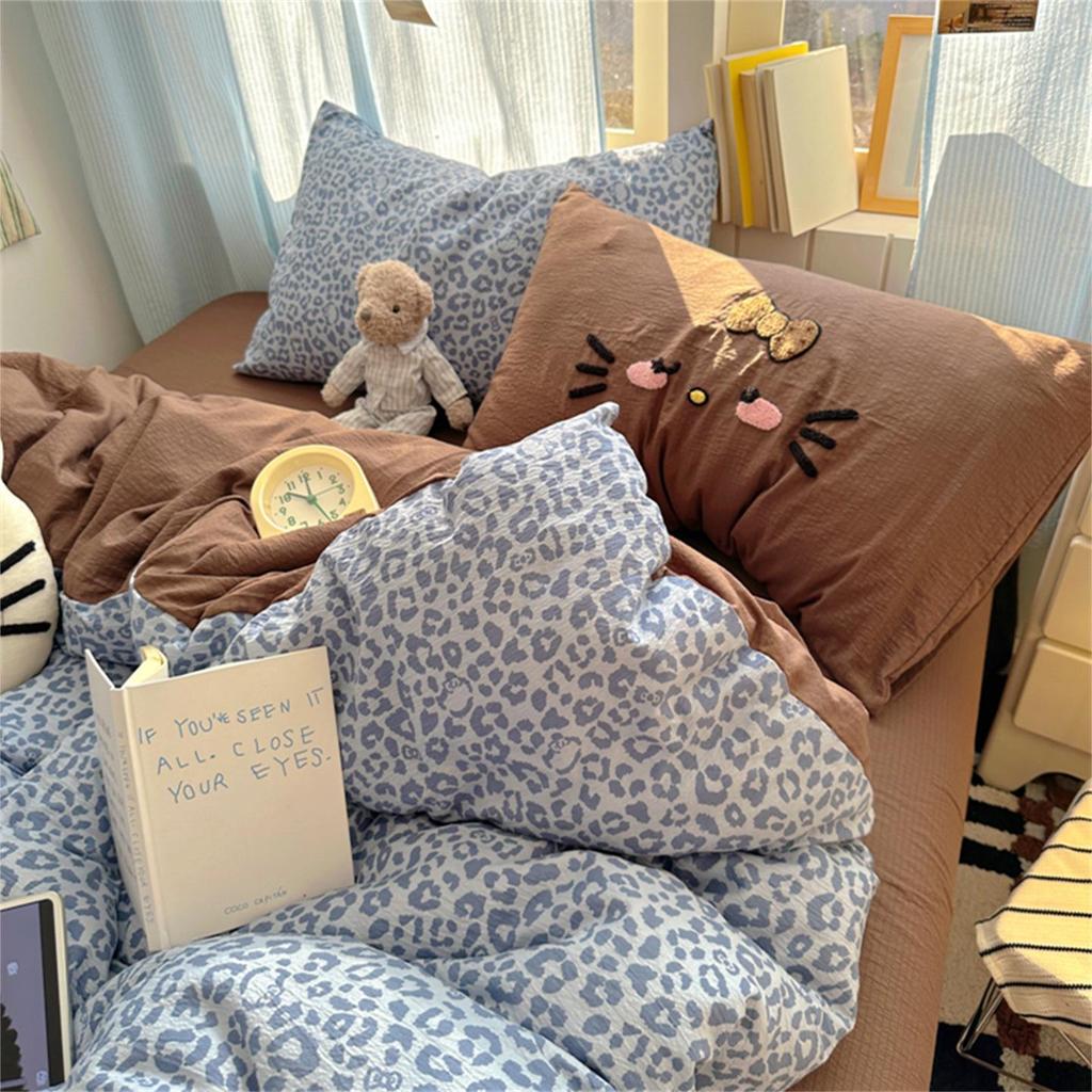 2026 Стирка: Да Принт: Леопард Материал: Велюр Тип: Кроватка для котят Комплект постельного белья - Тема: Леопард