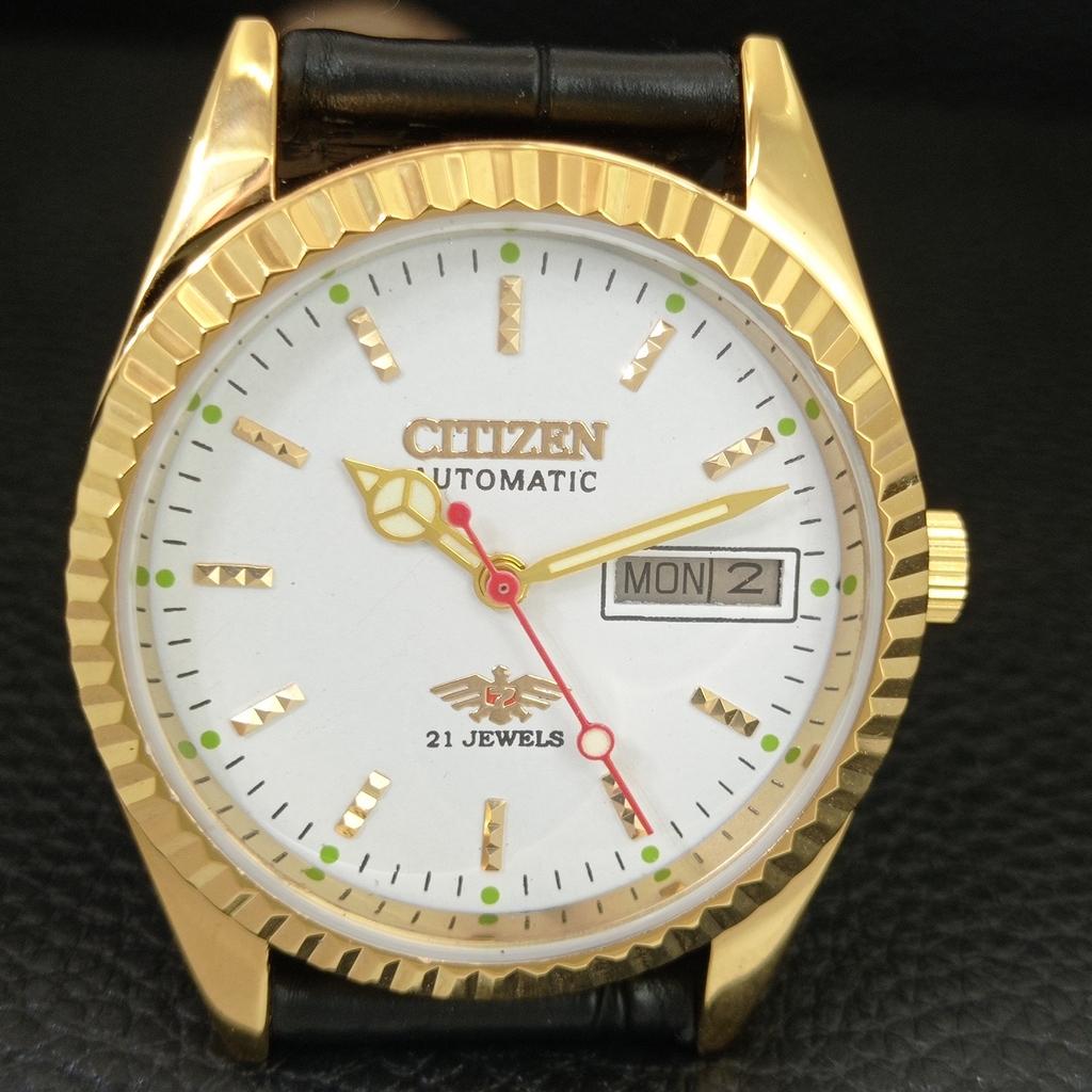 ЯПОНСКИЕ ВИНТАЖНЫЕ ОТРЕМОНТИРОВАННЫЕ МУЖСКИЕ АВТОМАТИЧЕСКИЕ ЧАСЫ CITIZEN 8200 БЕЛЫЙ ЦИФЕРБЛАТ a445311-1