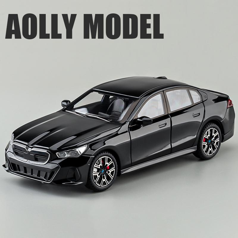 New 1/24 BMW I5 M50 Supercar Alloy Model Car Toy Diecasts Metal Casting Sound and Light Car Toys For Children Vehicle