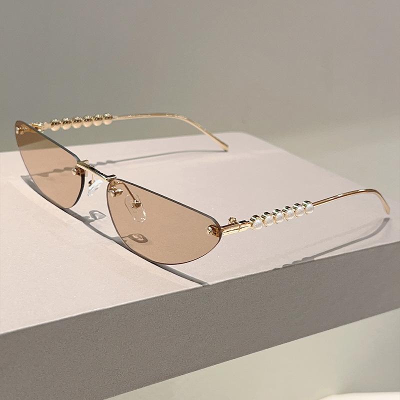 Vintage Triangle Cat Eye Sunglasses Women For Men Luxury Brand Designer Sun Glasses Punk Popular Rimless Pearl Eyeglasses