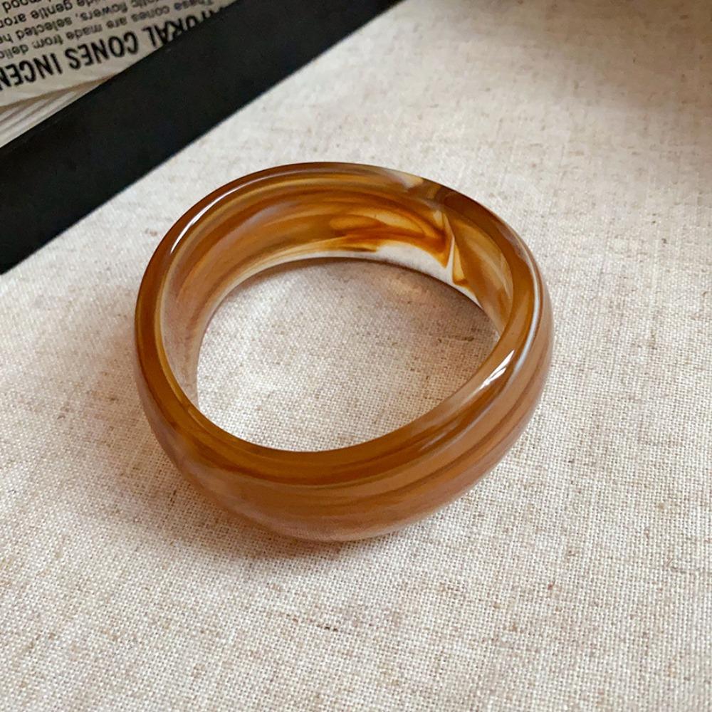 Resin Round Wide Bracelet Exaggerated Retro Geometric Bangle Irregular Acrylic Bangle  Daily