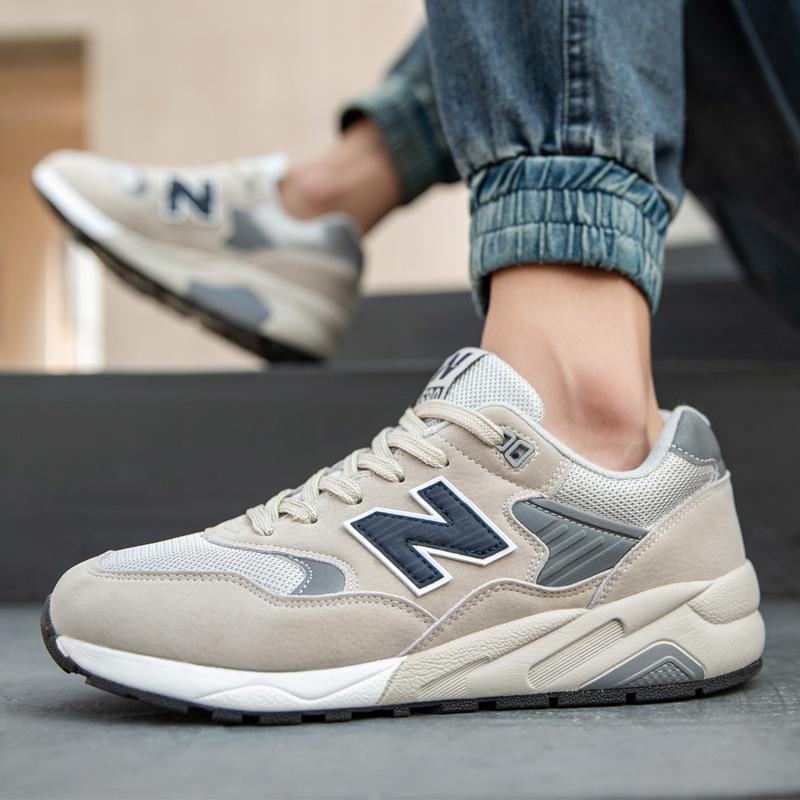 Весна и Осень Новые Крутые Кроссовки для Пары N-word Износостойкие Кроссовки Модная Мужская Обувь Легкая и Дышащая Повседневная Обувь Женская