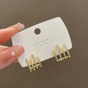 Cute Korean Earrings Love Heart Bling Crystal Stone Rose Gold Stud Earrings for Women Korean Jewelry Gift