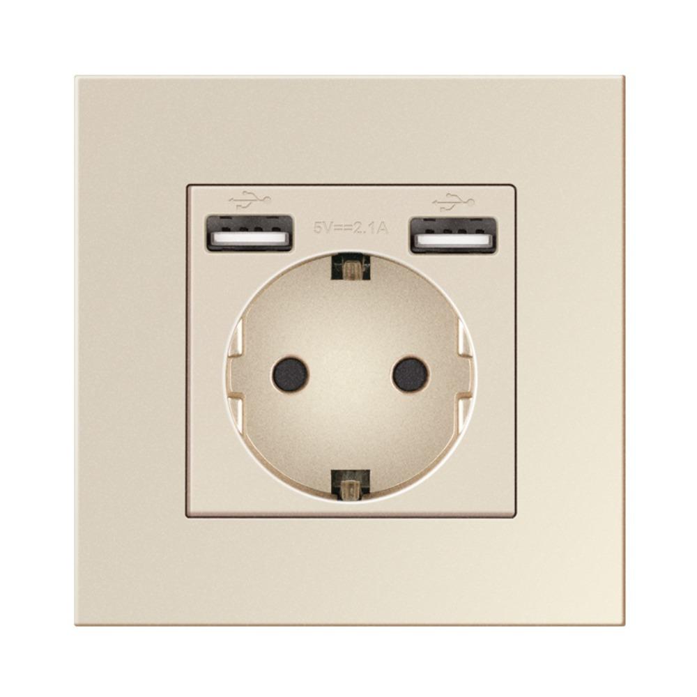 Быстрое зарядное устройство с европейской вилкой Пластиковая панель Порт для зарядки Доступен USB-разъем типа C Разъем питания