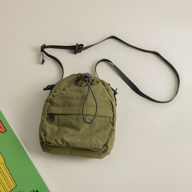 Сумка-мессенджер из нейлона с завязками на шнурке в корейском стиле 2023 года — легкая, универсальная летняя женская сумка через плечо