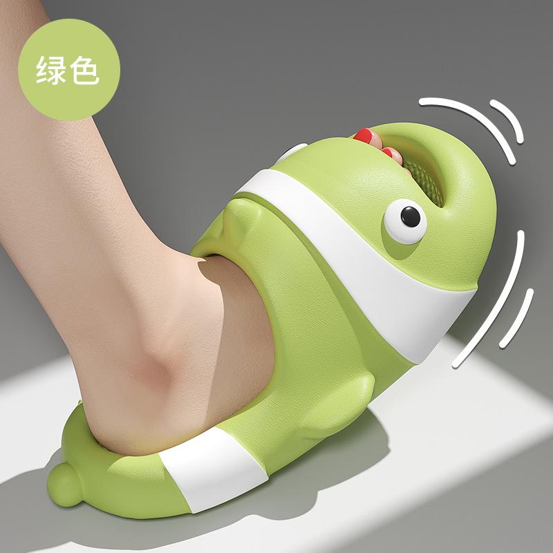 Модные летние милые мягкие тапочки с животными для женщин, модные домашние сандалии с рыбой-клоуном для пар, для ванной комнаты, противоскользящие тапочки на платформе