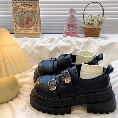 Весенняя мода 2025 повседневные лоферы на платформе женские новые туфли на одинарной подошве в британском стиле с увеличением роста универсальные студенческие маленькие кожаные туфли