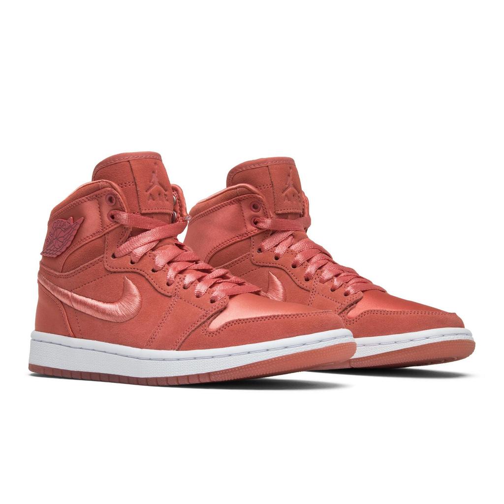Womens Air Jordan 1 Retro High 'Season of Her : Sunblush' (women's sizes) Sunblush / White-Metallic Gold Vintage Basketball Shoes AO1847 640