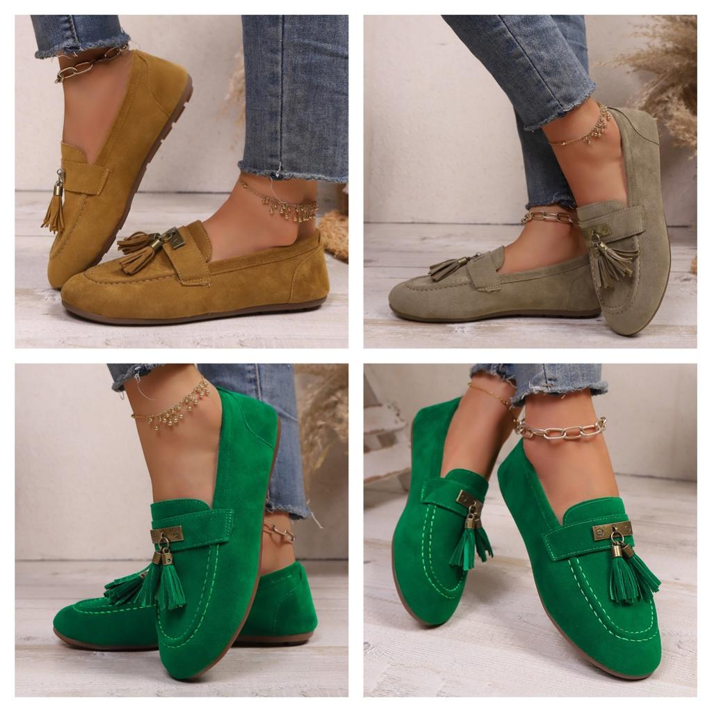 Large size fashion women's fringed single shoes 2025 autumn new light and comfortable solid color flat heel loafers women