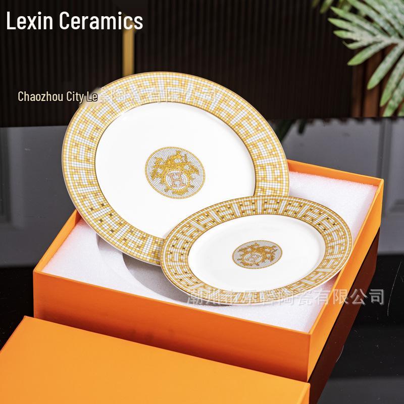 Набор столовой посуды из костяного фарфора в европейском стиле: Керамические Чашки и Блюдца, Креативные Фруктовые, Обеденные и Стейковые Тарелки