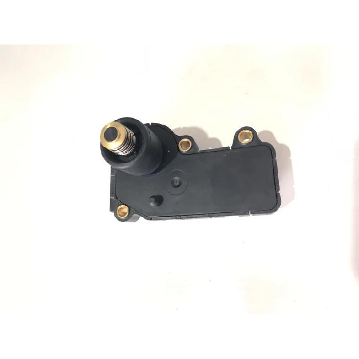 Idle air Control Valve For Citroen Berlingo Saxo Peugeot 106 306 Partner RANCH Seat Ibiza VW golf polo 19203R 19205Z 0132008601