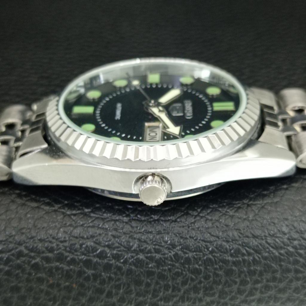 ОТРЕМОНТИРОВАННЫЕ ВИНТАЖНЫЕ МУЖСКИЕ АВТОМАТИЧЕСКИЕ ЧАСЫ SEIKO 5 ЯПОНИЯ ЧЕРНЫЙ ЦИФЕРБЛАТ a444254-1