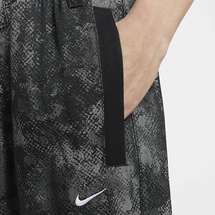 Nike Повседневные брюки мужские черные умеренные прямого кроя FZ0649-010