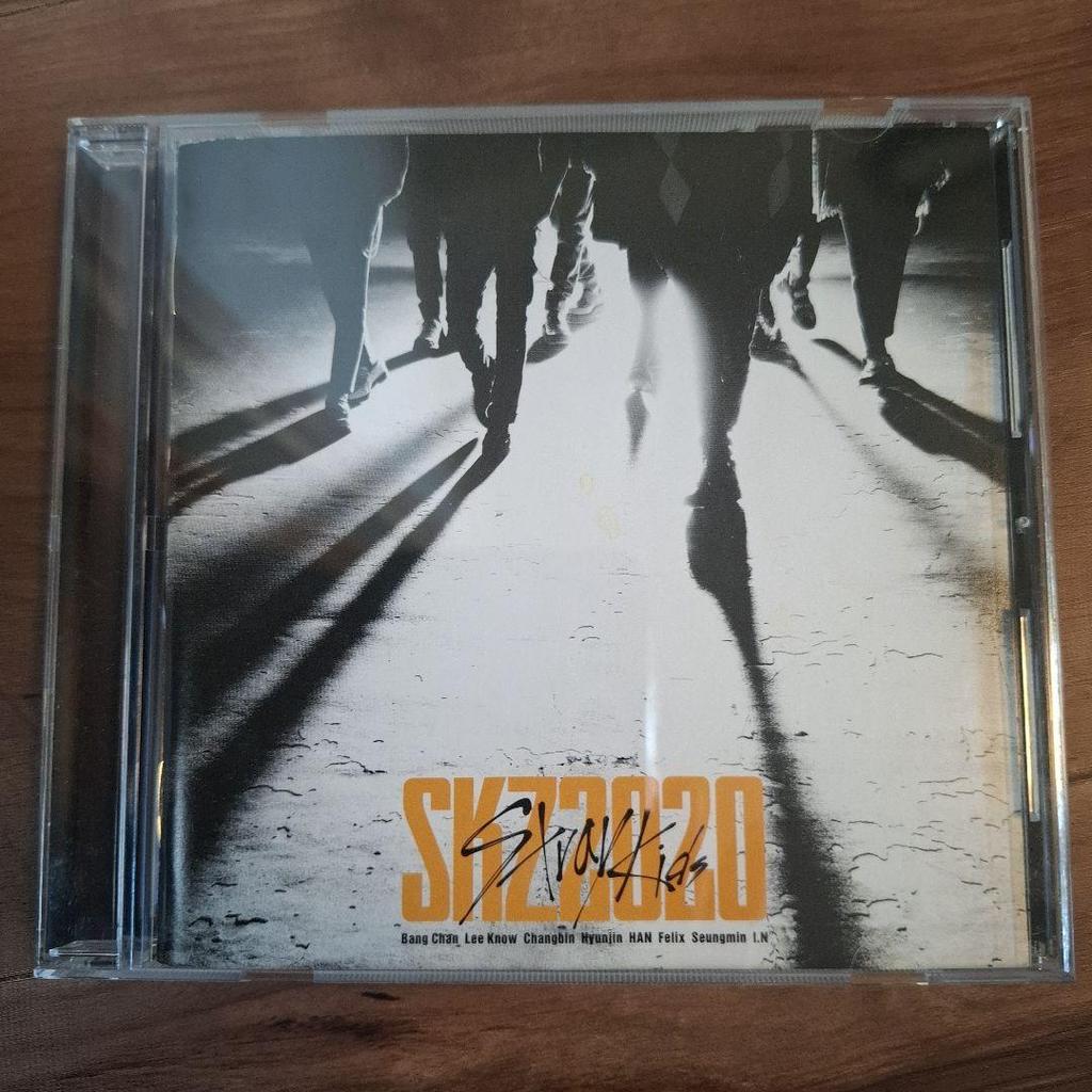 [USED] Stray Kids Album Set THE SOUND CIRCUS