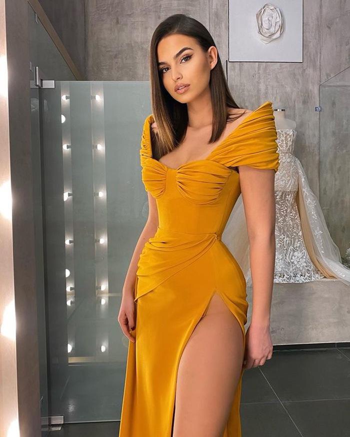 New Women's Raglan Sleeve Slimming Evening Dress with Hip-Hugging Long Skirt