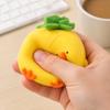 Мягкая игрушка-пищалка Форма ананаса и цыпленка Игрушка для снятия стресса Прочный материал Безопасна для детей и взрослых Подходит для сенсорной игры и расслабления