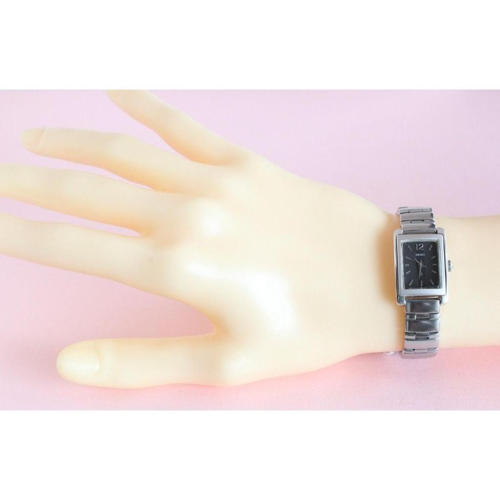 Used SEIKO LUKIA Ladies Watch 1F21-5D10