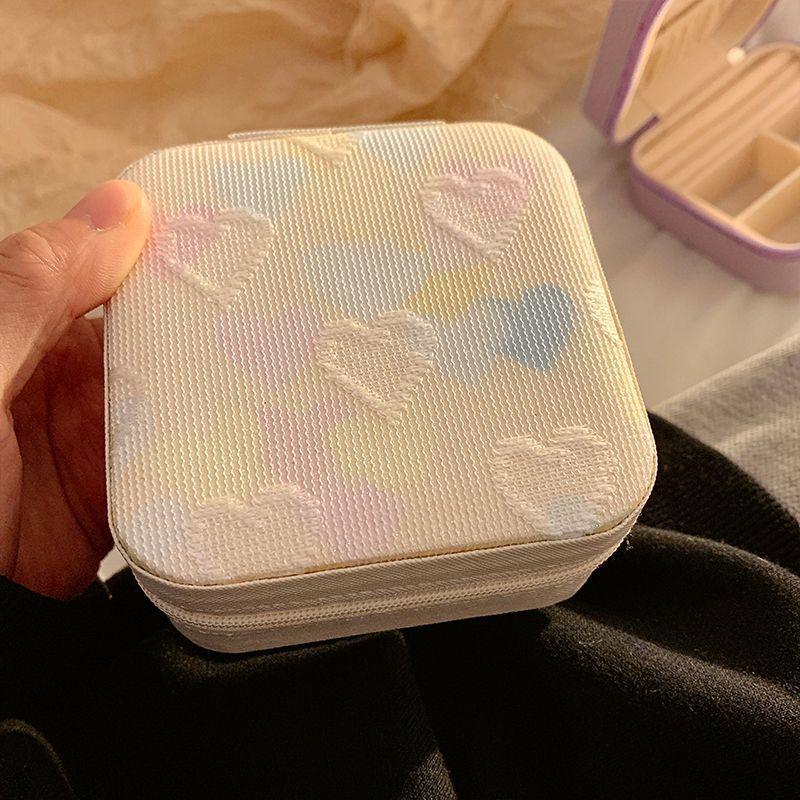 Heart Embroidery Portable Travel Jewelry Storage Box Multi Compartment Soft Lining Organizer for Necklaces Earrings Rings