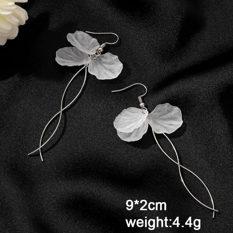 New Fashion Flower Hanging Earrings for Women Pink White Translucent Petals Crystal Imitation Pearl Female Dangle Earrings