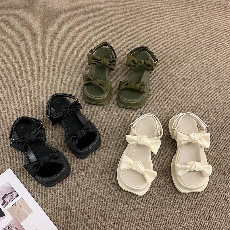 Обувь для женщин 2024 года, летние новые босоножки на толстой подошве, корейские модные босоножки с бантом, простые повседневные женские туфли с открытым носком