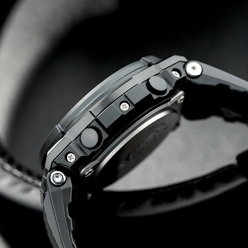 Casio Серия G-STEEL-W Двойной дисплей с диском Сердце из стали Металлическая текстура Водонепроницаемые и ударопрочные Солнечный кварцевый механизм Ремешок из смолы GST-W300G-1A1PRD